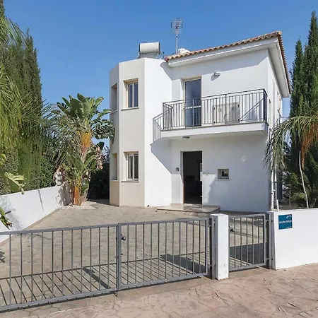 Laura Palm Villa
